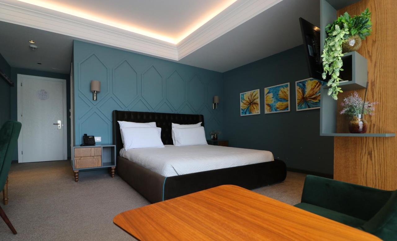 Hotel Porta Kavalja Golem (Tirana)